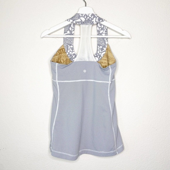Lululemon Gray and White Wee Stripe Beachy Floral Fossil Top 8 - Picture 4 of 8